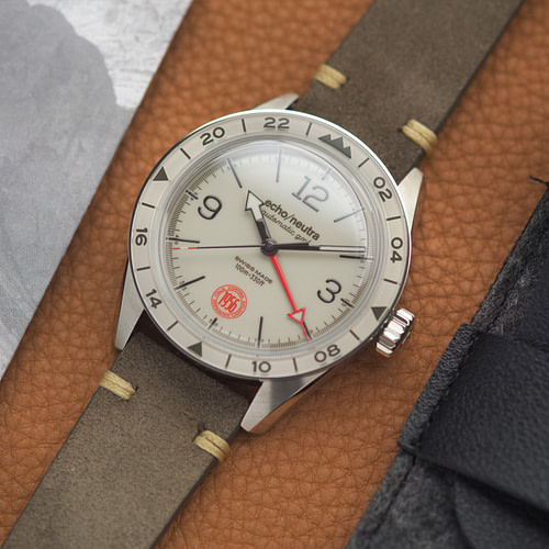 Cortina-GMT-Ivory-01