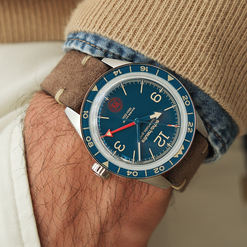 Cortina-GMT-Teal-08